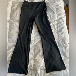 MWL flex flare legging size large